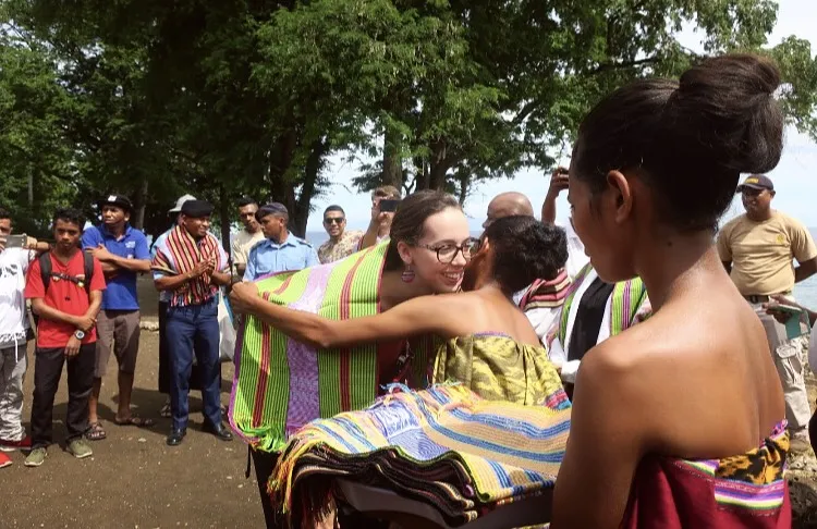 CDU student Stephanie von Kanel hugs another person