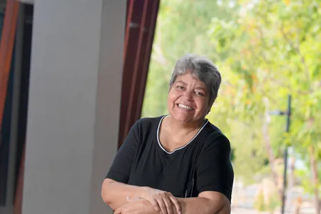 Dr Linda Ford